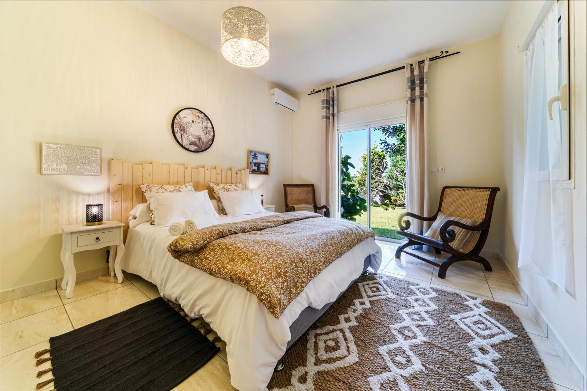 Villa Et Grand Jacuzzi Six Personnes, En Pleine Nature Saint-Joseph Bagian luar foto